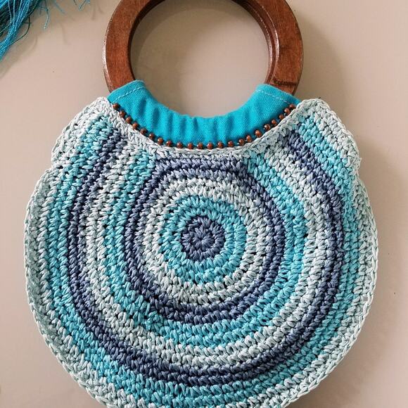 Blue Tone Crochet Bag with Extra Long Fringe - Picture 5 of 7